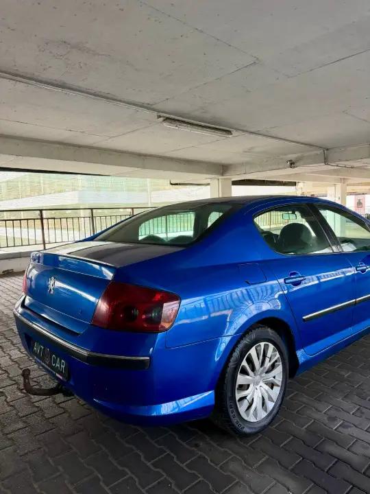 PEUGEOT 407