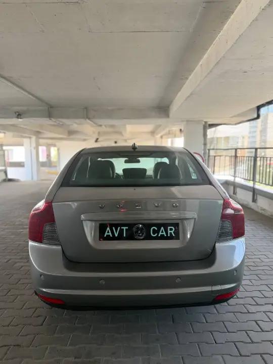 Volvo S40
