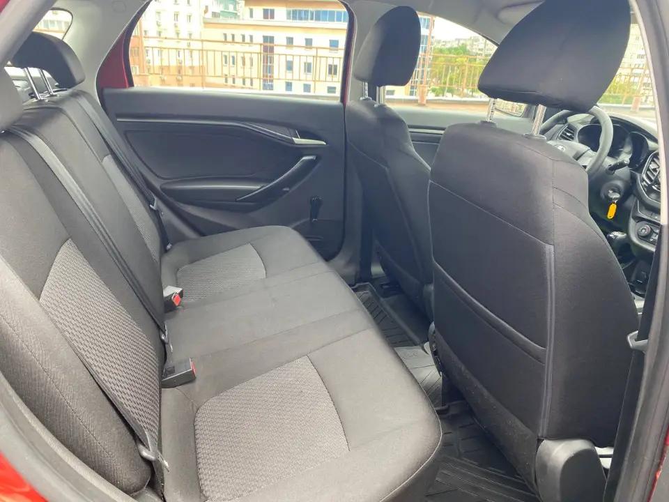 LADA VESTA