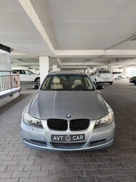 BMW 330 I