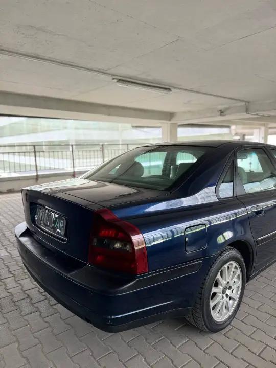 Volvo S80 