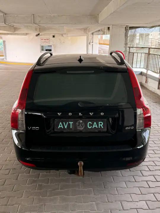 Volvo V 50