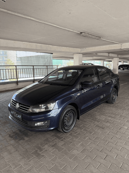 Volkswagen Polo Sedan 