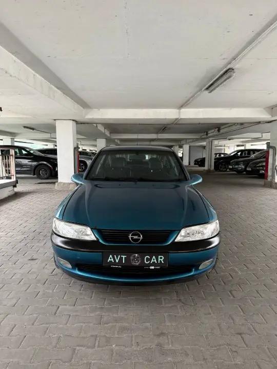 OPEL VECTRA B