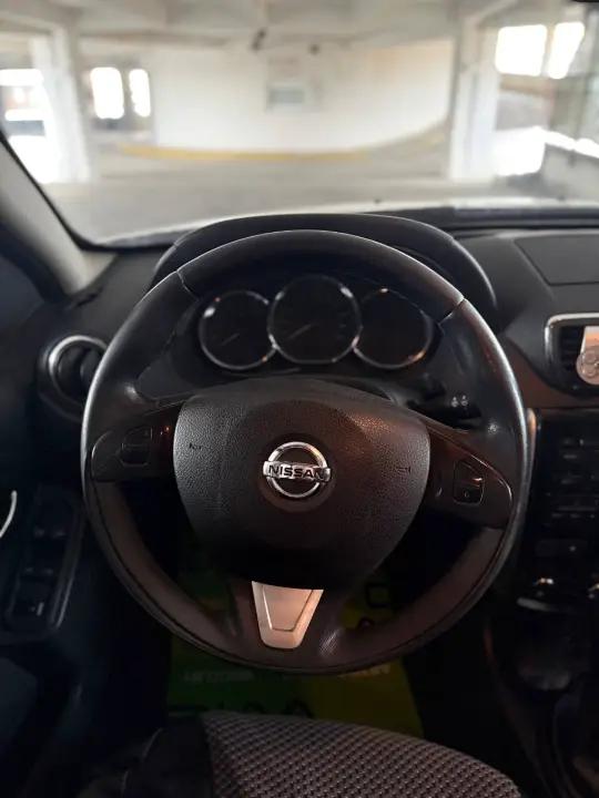 NISSAN TERRANO
