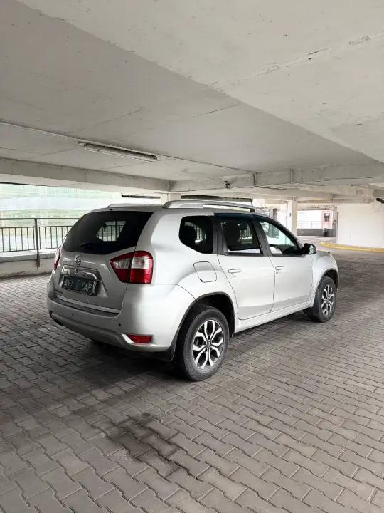 NISSAN TERRANO