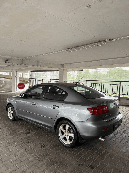 Mazda 3