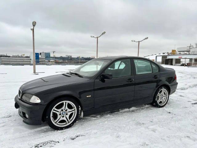 BMW 320 i