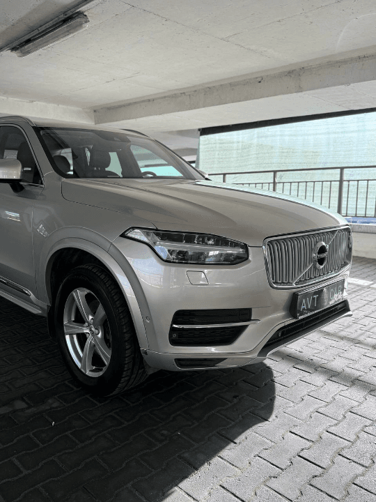 Volvo XC-90