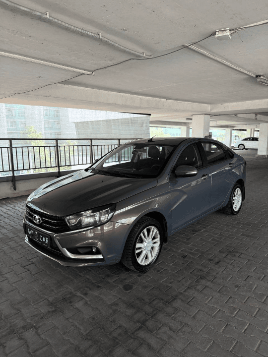 LADA VESTA