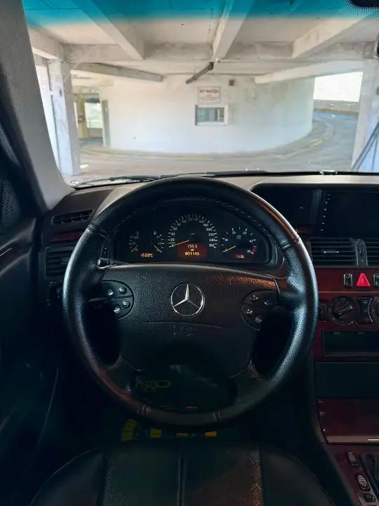 Mersedes-benz
