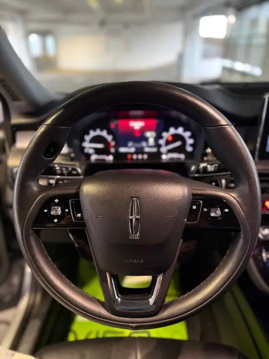 Lincoln Corsair