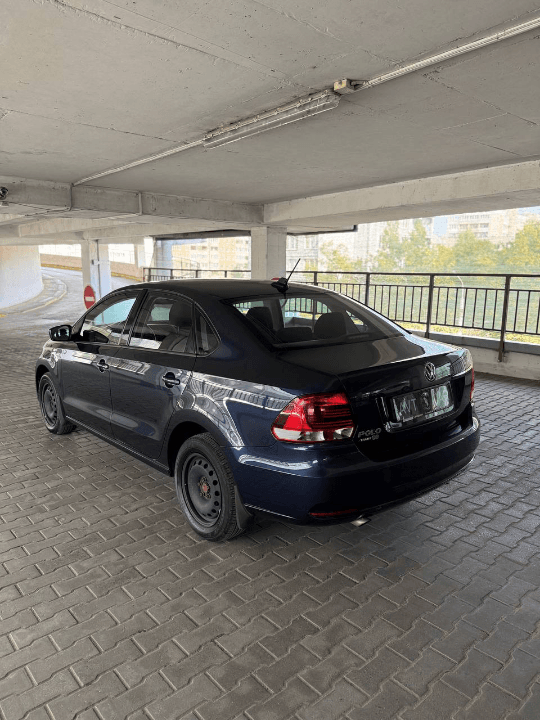 Volkswagen Polo Sedan 