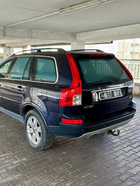 Volvo XC-90