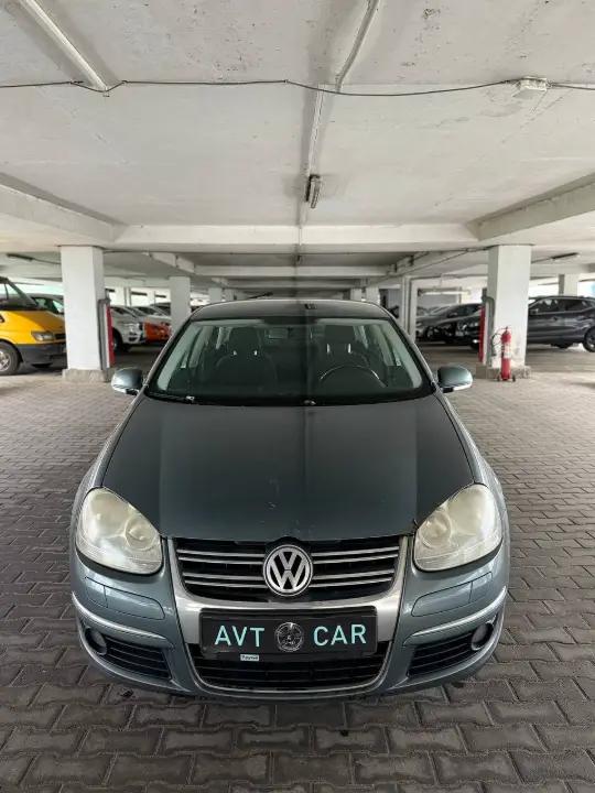 Volkswagen jetta V