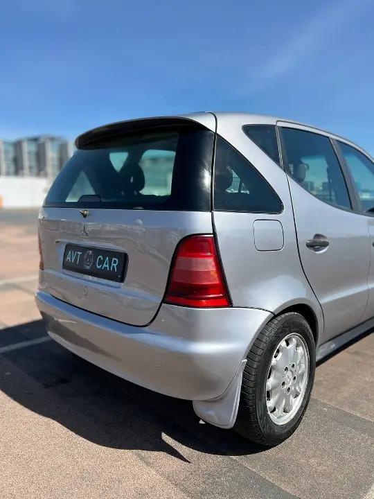 Mercedes-Benz A160