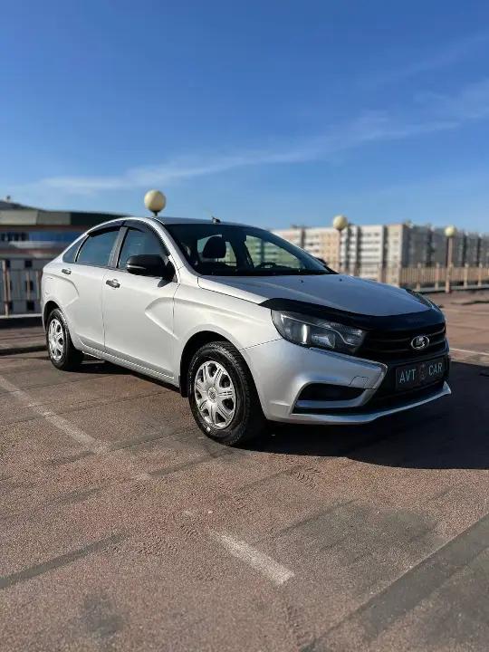 Lada Vesta GFL110