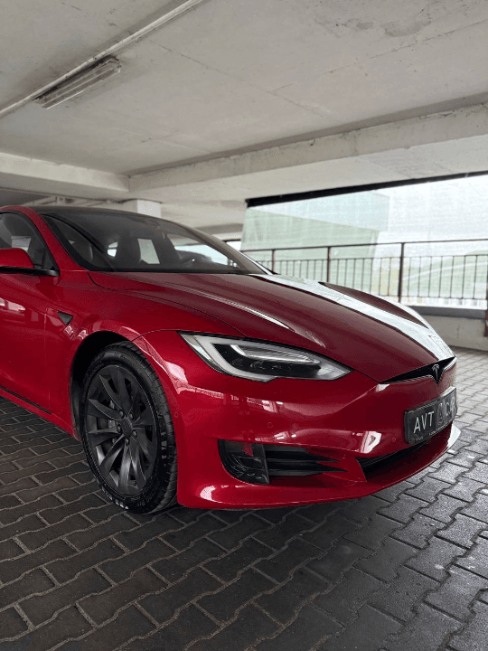 Tesla Model S
