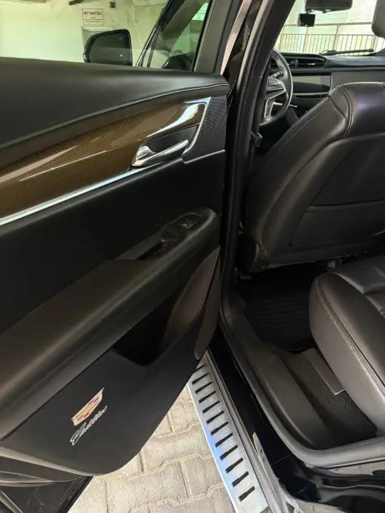Cadillac XT-5