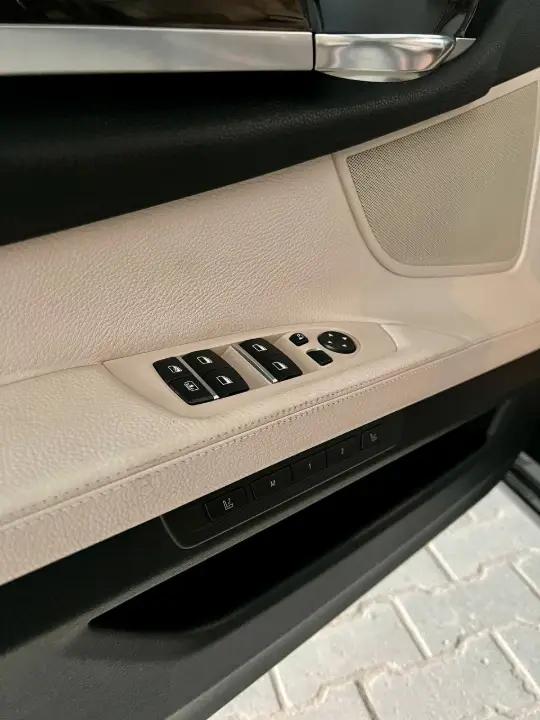 BMW 740I
