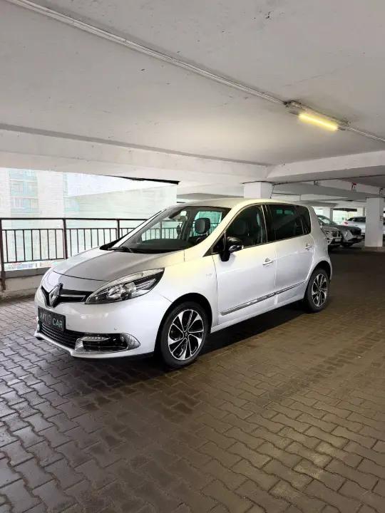 RENAULT MEGANE SCENIC