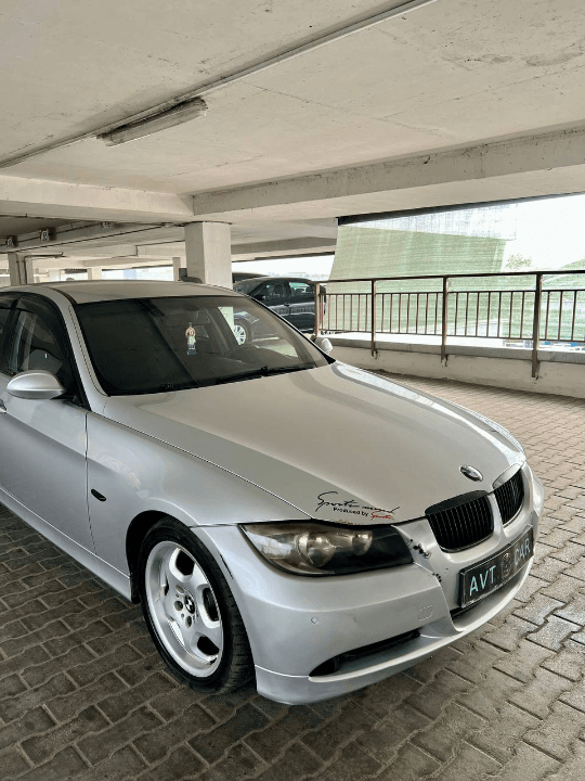 BMW E90