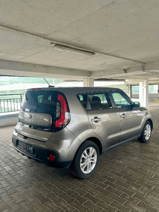 KIA SOUL