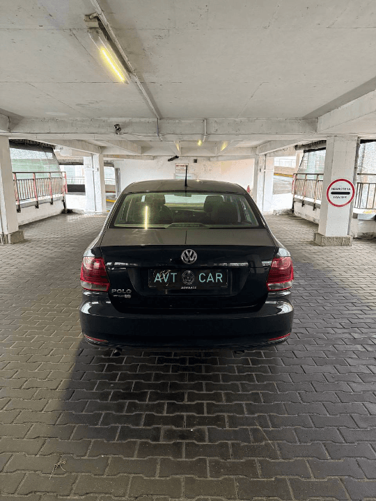 Volkswagen Polo Sedan