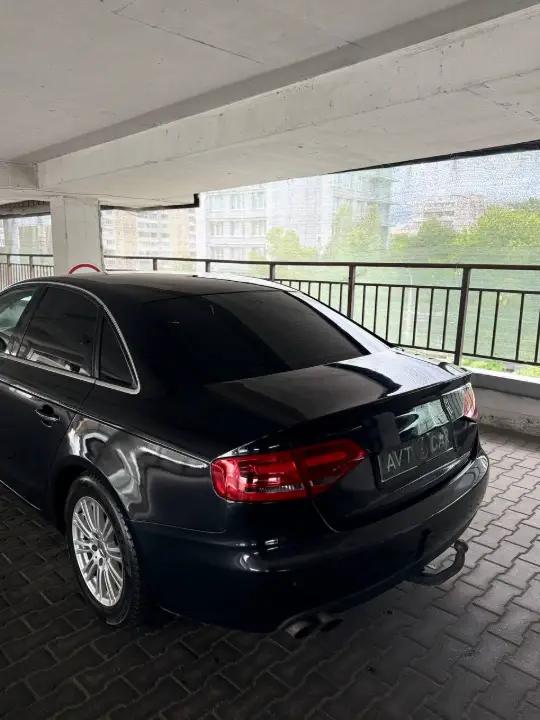 Audi A4 B8