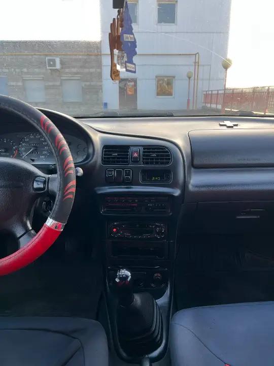 Mazda 323