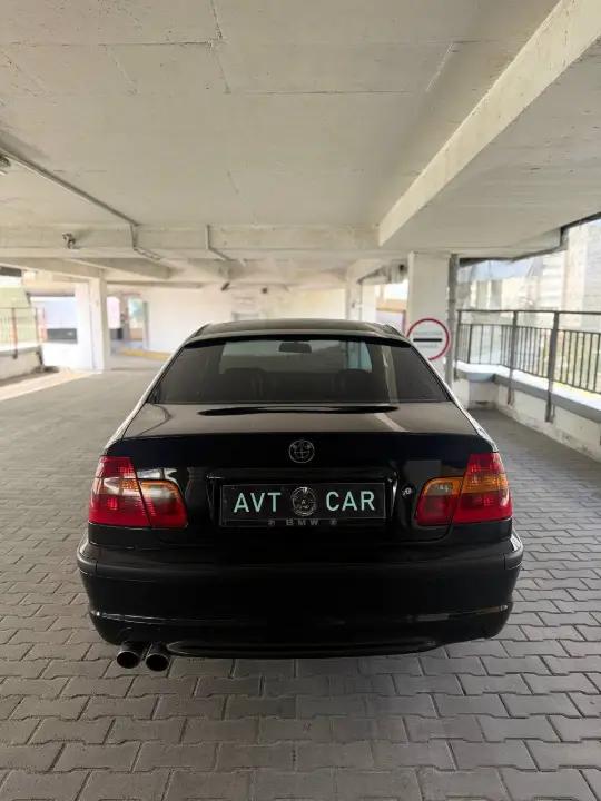 BMW 318 I 