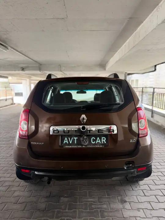 RENAULT Duster