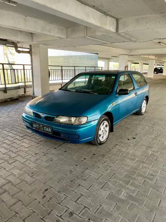 Nissan Almera