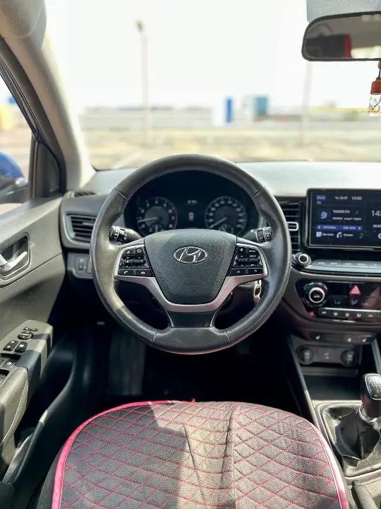 Hyundai accent