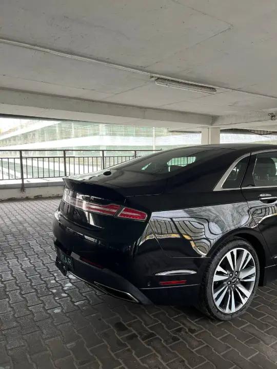 LINCOLN MKZ