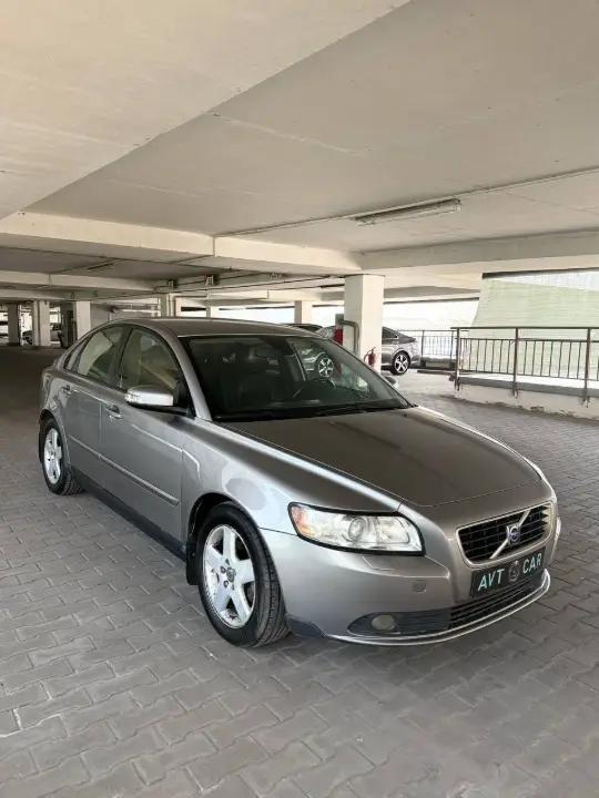Volvo S40