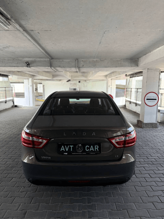 LADA VESTA