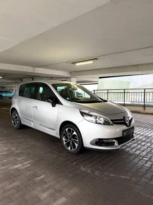 RENAULT MEGANE SCENIC