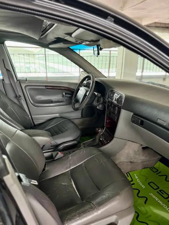 VOLVO S40
