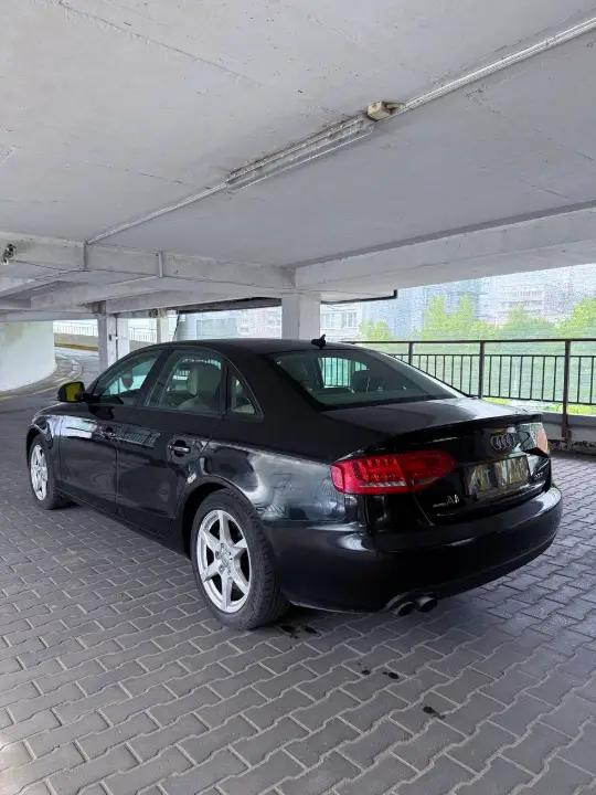 Audi A4 B8