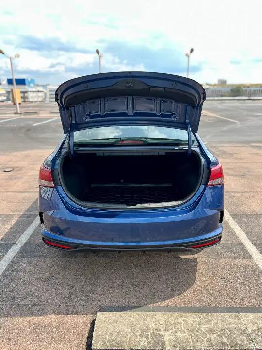 Hyundai accent