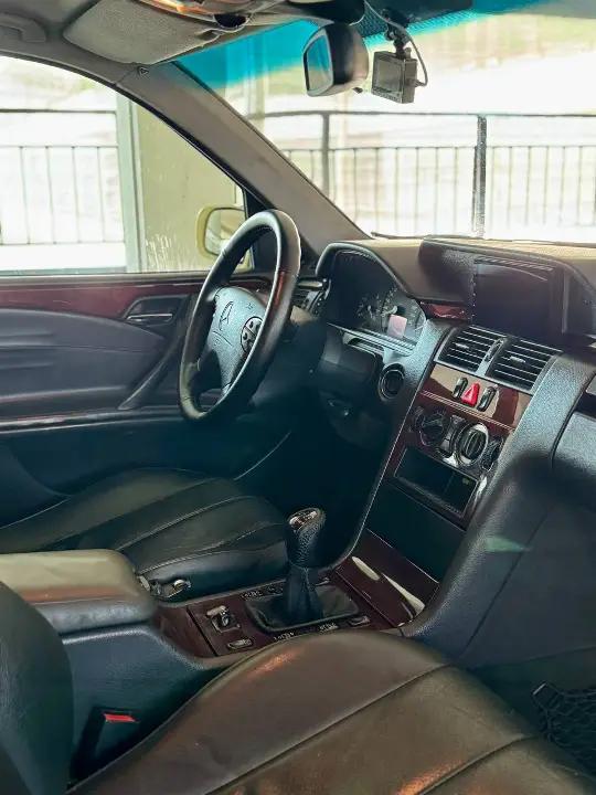 Mersedes-benz