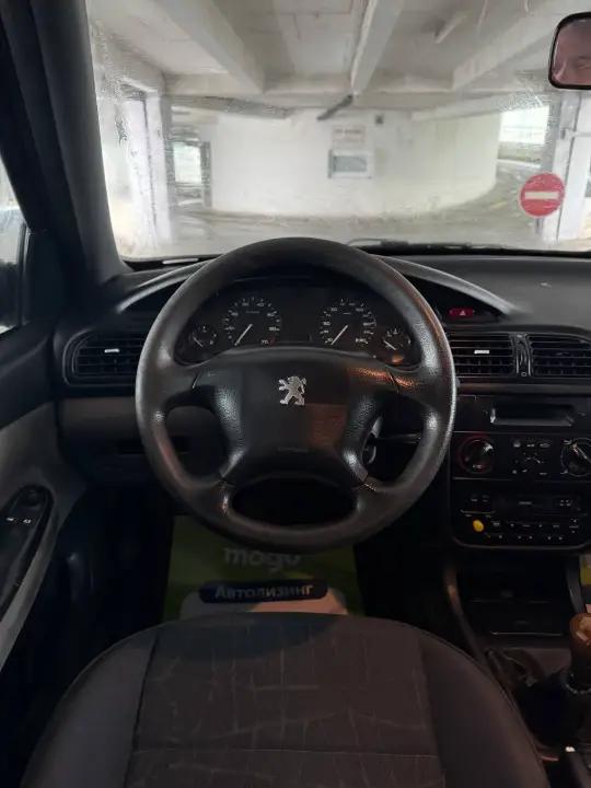 Peugeot 406