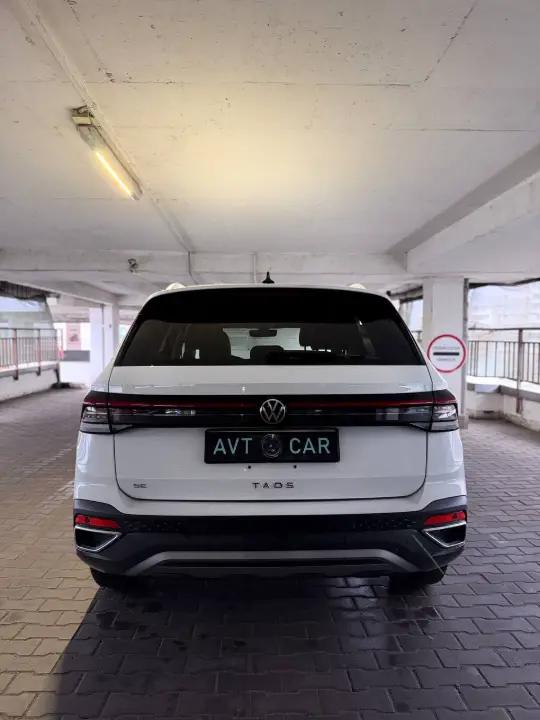 VOLKSWAGEN TAOS