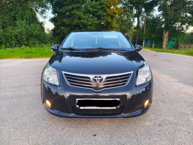 TOYOTA AVENSIS