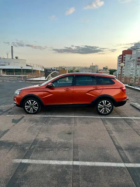 Lada Vesta