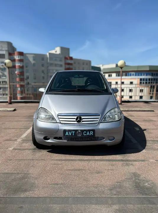 Mercedes-Benz A160