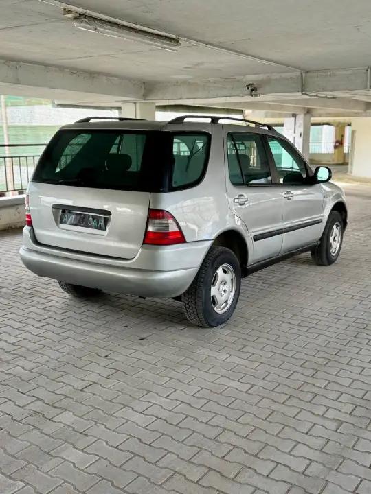 Mercedes-Benz ML320