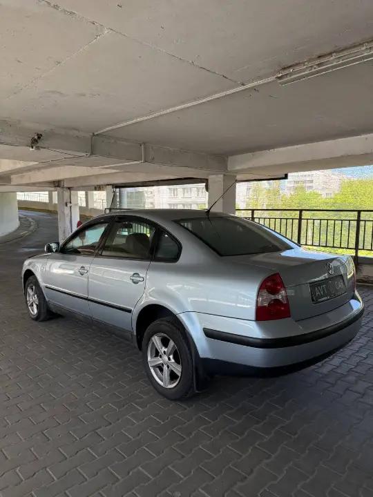 Volkswagen Passat B5