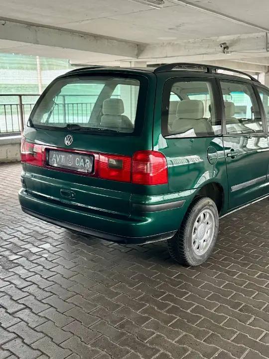 Volkswagen Sharan